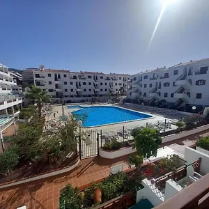 Victoria Court 2 - Lovely 65 Los Cristianos (Tenerife)