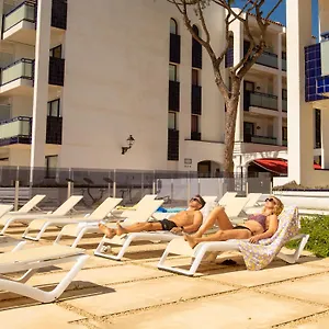 https://pins-platja.catalonia-hotels.com