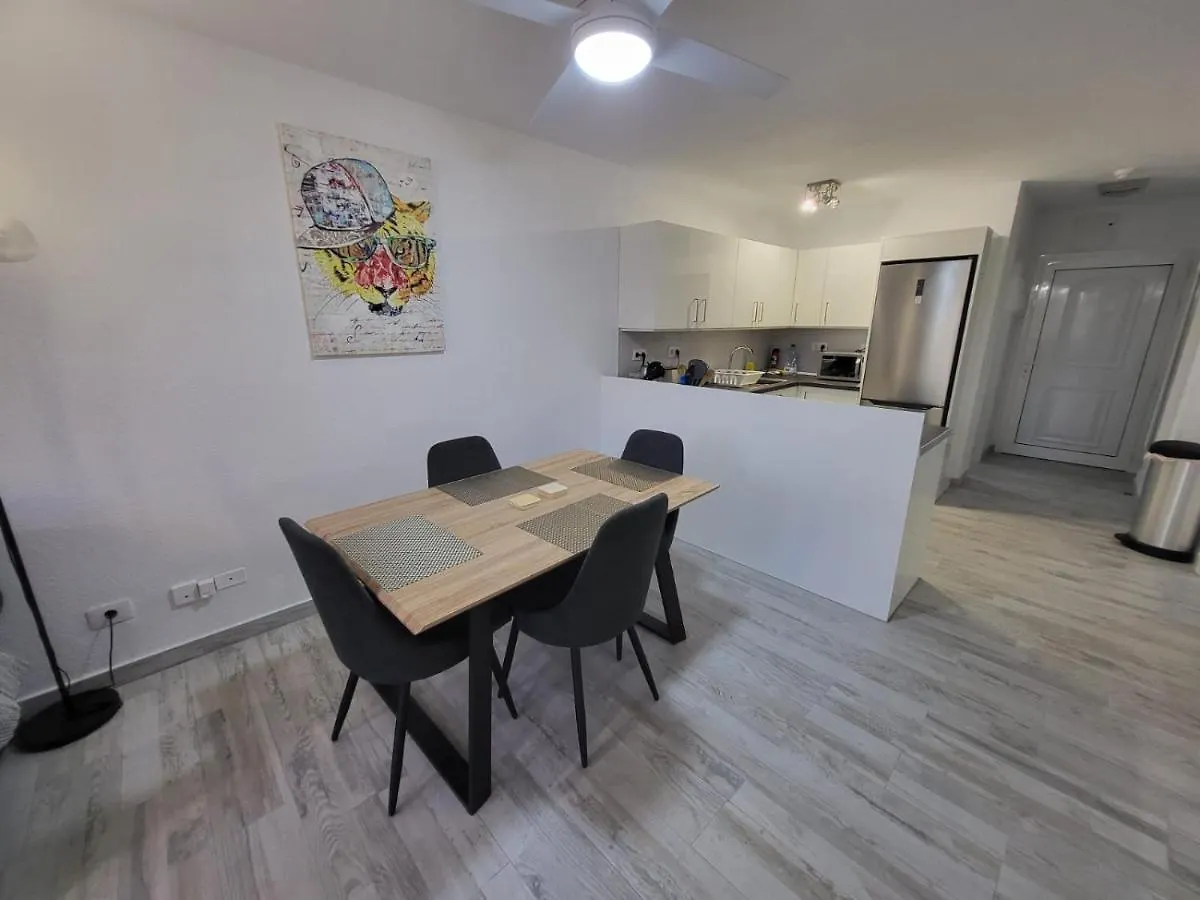Castle Harbour 2 Apartment Los Cristianos  Spain