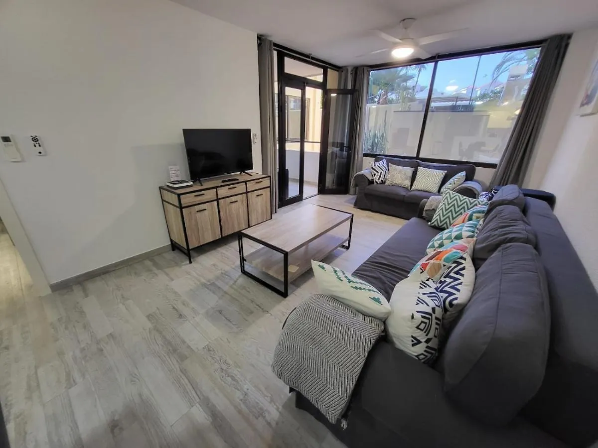 Castle Harbour 2 Apartment Los Cristianos  Los Cristianos (Tenerife)